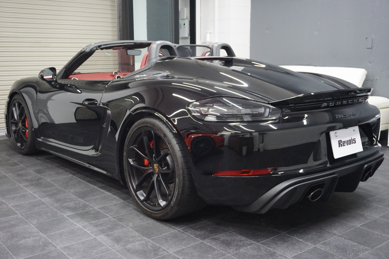 ポルシェ 718スパイダー Boxster Spyder  6MT スパイダークラシックインテリア LEDヘッドライト ブラック 中古車 中古車