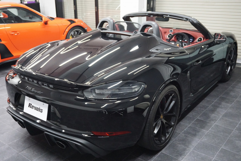 ポルシェ 718スパイダー Boxster Spyder  6MT スパイダークラシックインテリア LEDヘッドライト ブラック 中古車 中古車