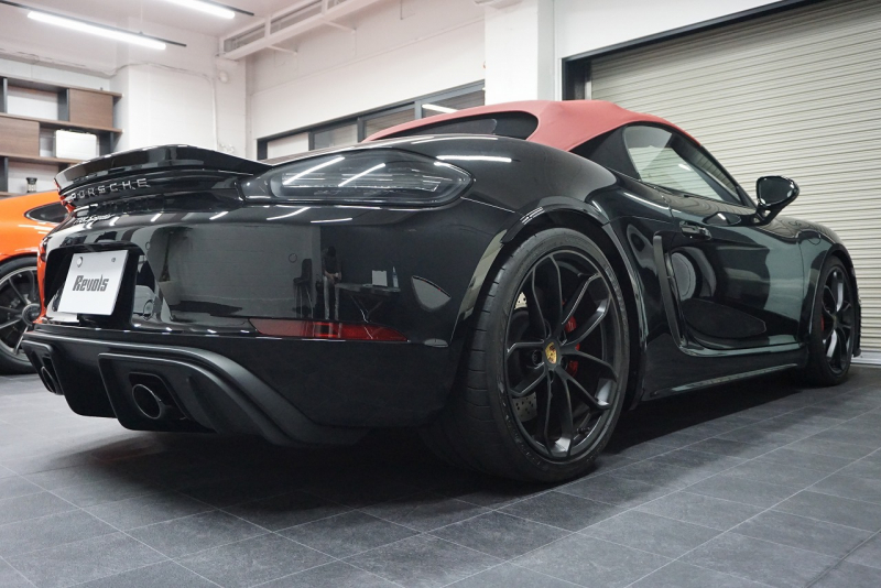 ポルシェ 718スパイダー Boxster Spyder  6MT スパイダークラシックインテリア LEDヘッドライト ブラック 中古車 中古車