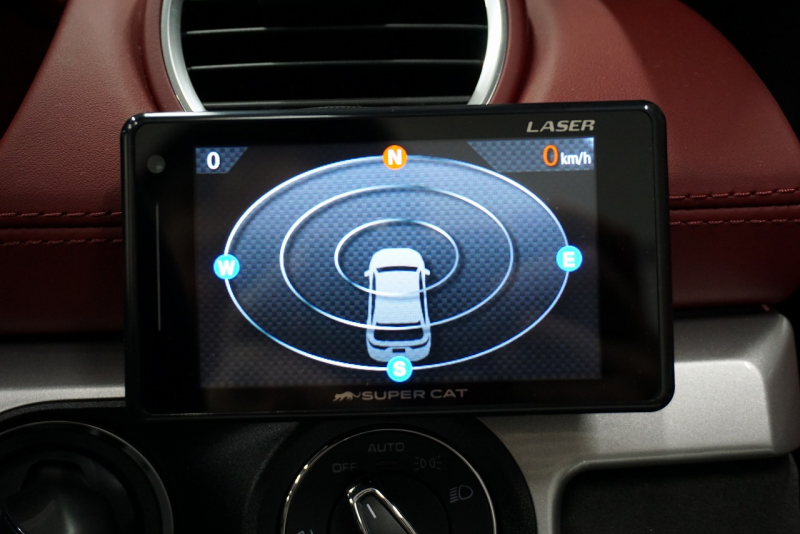 ポルシェ 718スパイダー Boxster Spyder  6MT スパイダークラシックインテリア LEDヘッドライト ブラック 中古車 中古車