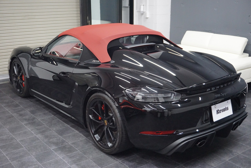 ポルシェ 718スパイダー Boxster Spyder  6MT スパイダークラシックインテリア LEDヘッドライト ブラック 中古車 中古車