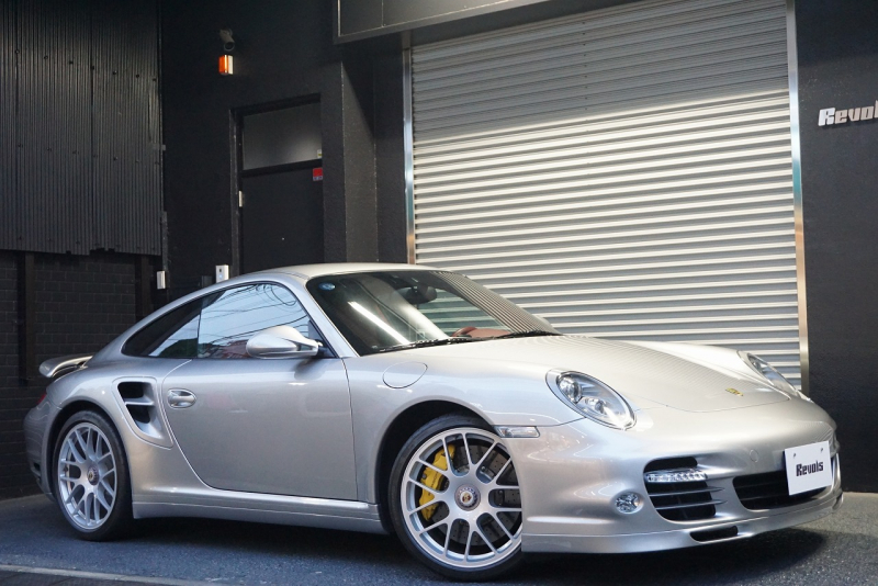 ポルシェ 911(Type997) Turbo S PCCB オールレザーインテリア GTシルバー 中古車