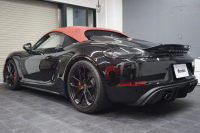 ポルシェ 718スパイダー Boxster Spyder  6MT スパイダークラシックインテリア LEDヘッドライト ブラック 中古車 中古車