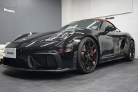 ポルシェ 718スパイダー Boxster Spyder  6MT スパイダークラシックインテリア LEDヘッドライト ブラック 中古車 中古車