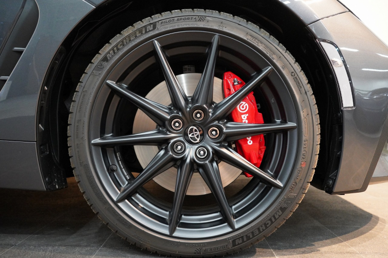 トヨタ GR86 RZ 6MT ワンオーナー 禁煙車 bremboブレーキ SACHSサス フルオリジナル 中古車 中古車