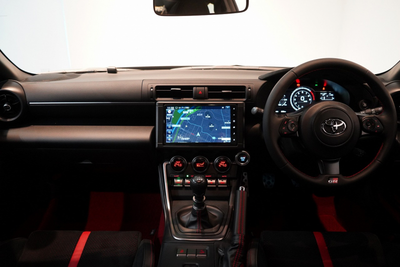 トヨタ GR86 RZ 6MT ワンオーナー 禁煙車 bremboブレーキ SACHSサス フルオリジナル 中古車 中古車