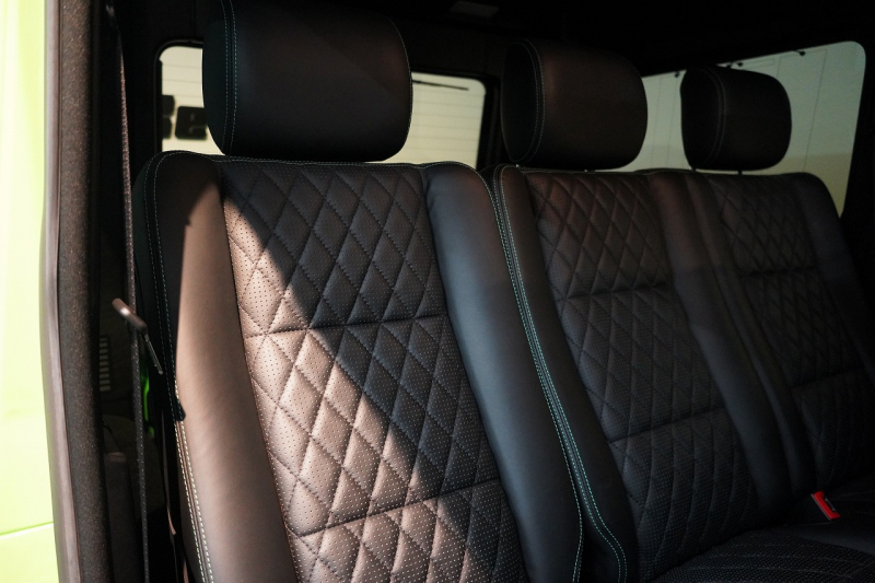 AMG Gクラス G63 Crazy Color Limited 全国限定6台 エイリアングリーン 禁煙車 中古車 中古車