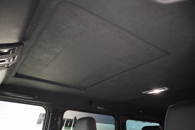 AMG Gクラス G63 Crazy Color Limited 全国限定6台 エイリアングリーン 禁煙車 中古車 中古車