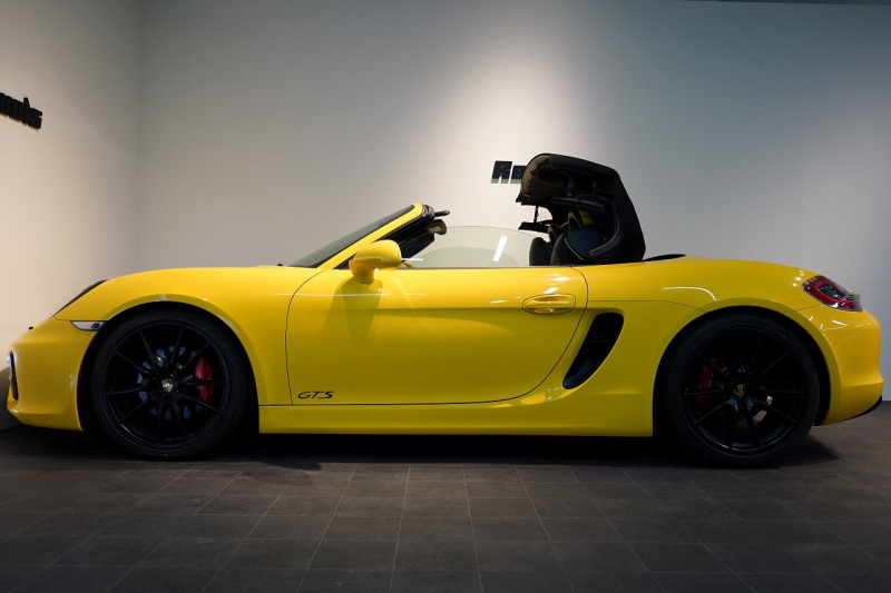 ポルシェ ボクスター(Type981) Boxster GTS 6MT 左H スポクロ スポエグ スポーツシャシー レザーインテリア 中古車 中古車