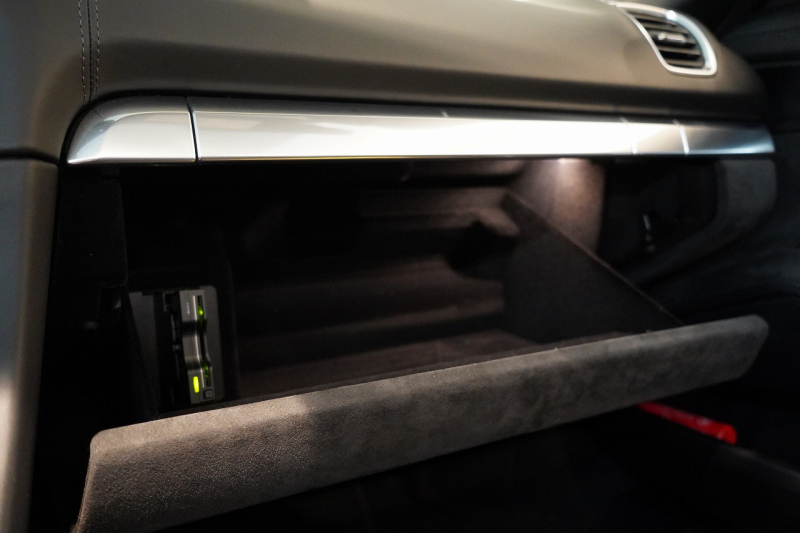 ポルシェ ボクスター(Type981) Boxster GTS 6MT 左H スポクロ スポエグ スポーツシャシー レザーインテリア 中古車 中古車