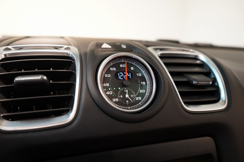 ポルシェ ボクスター(Type981) Boxster GTS 6MT 左H スポクロ スポエグ スポーツシャシー レザーインテリア 中古車 中古車