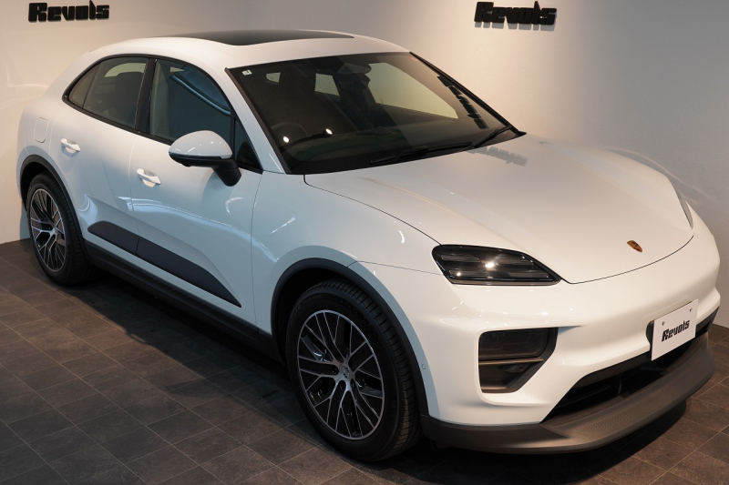 ポルシェ マカン 4 Electric 新型EVモデル ワンオーナー スポクロ OP20インチホイール パノラマルーフ 保証継承可 中古車 中古車