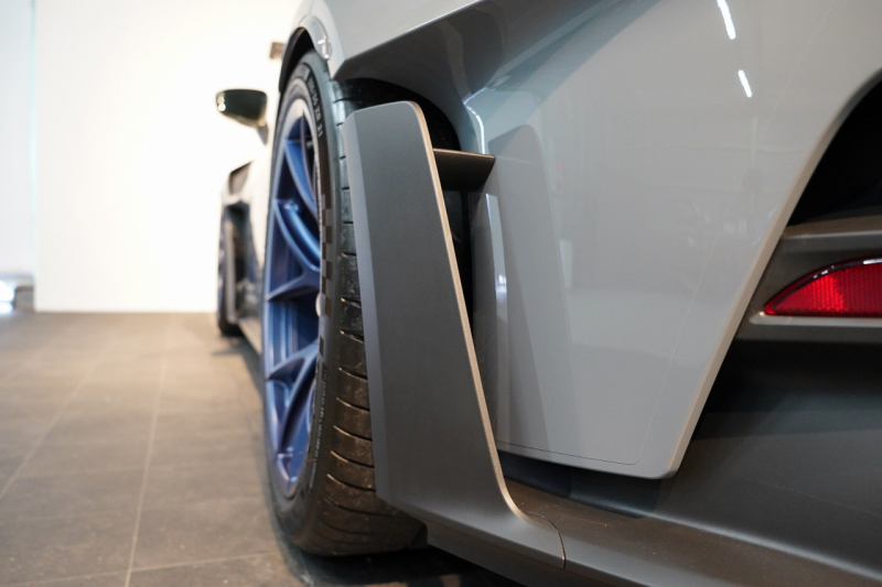 ポルシェ 911(Type992) GT3RS PDK ワンオーナー OP973 ヴァイザッハパッケージ PCCB Fリフト レザー×Race-Texインテリア 中古車 中古車