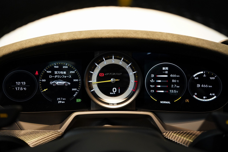 ポルシェ 911(Type992) GT3RS PDK ワンオーナー OP973 ヴァイザッハパッケージ PCCB Fリフト レザー×Race-Texインテリア 中古車 中古車