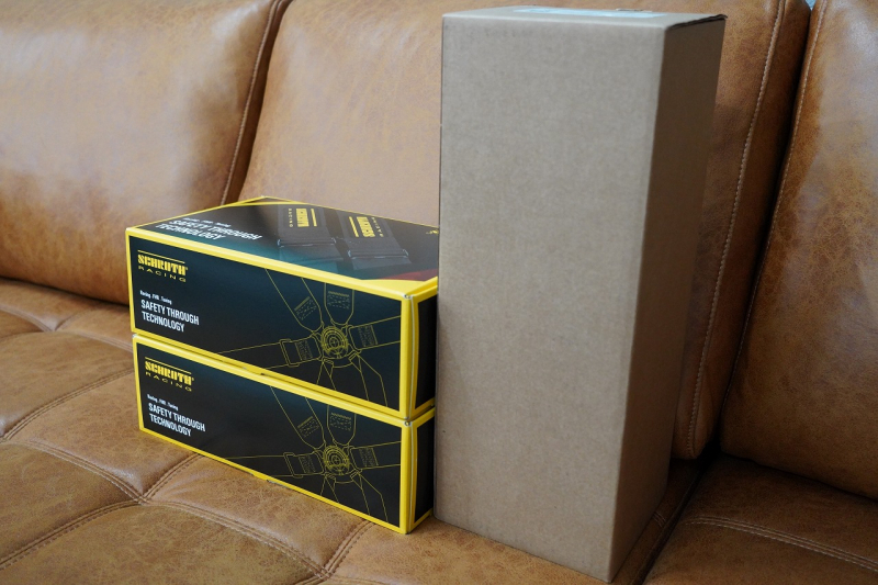 ポルシェ 911(Type992) GT3RS PDK ワンオーナー OP973 ヴァイザッハパッケージ PCCB Fリフト レザー×Race-Texインテリア 中古車 中古車