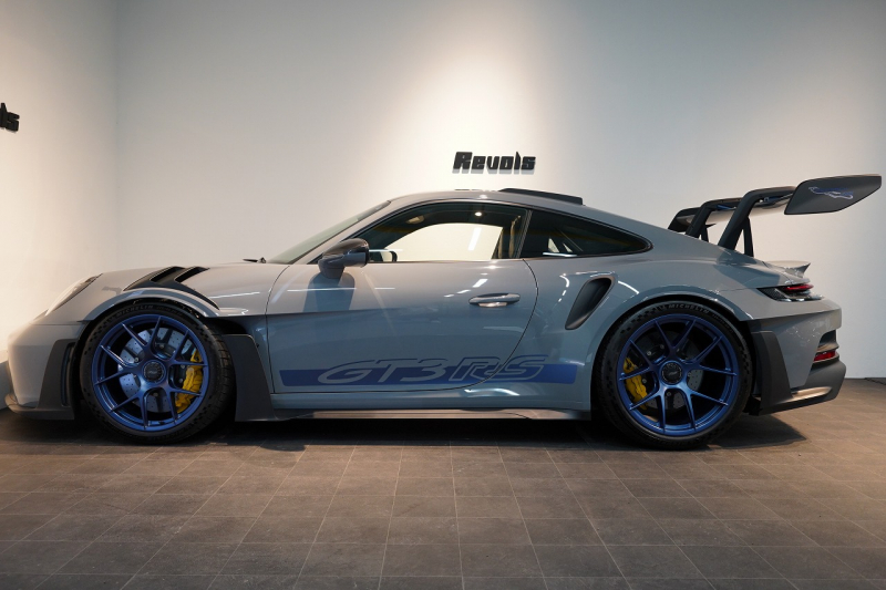 ポルシェ 911(Type992) GT3RS PDK ワンオーナー OP973 ヴァイザッハパッケージ PCCB Fリフト レザー×Race-Texインテリア 中古車 中古車