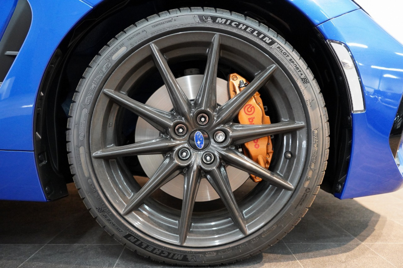 スバル BRZ STi スポーツ ワンオーナー bremboブレーキ 純正OPナビゲーション フルオリジナル 中古車 中古車