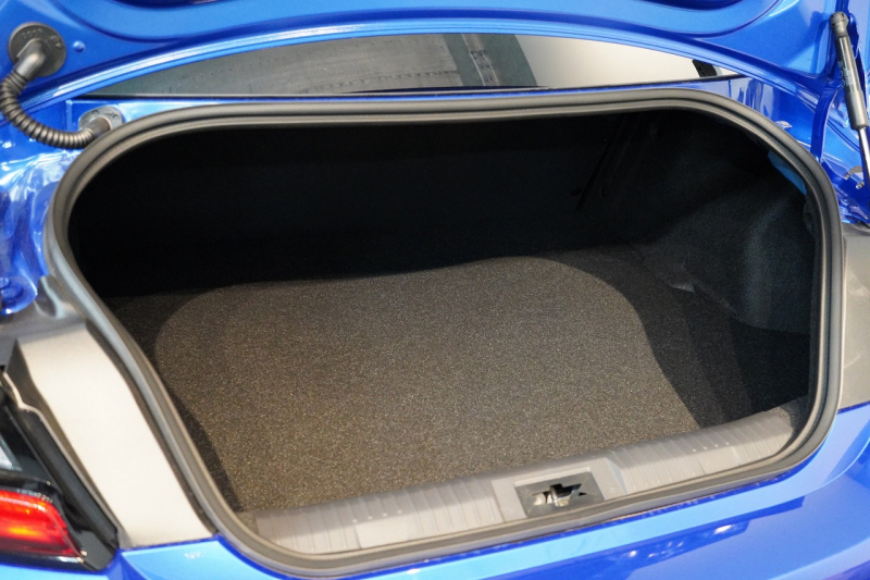 スバル BRZ STi スポーツ ワンオーナー bremboブレーキ 純正OPナビゲーション フルオリジナル 中古車 中古車