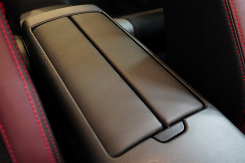 スバル BRZ STi スポーツ ワンオーナー bremboブレーキ 純正OPナビゲーション フルオリジナル 中古車 中古車