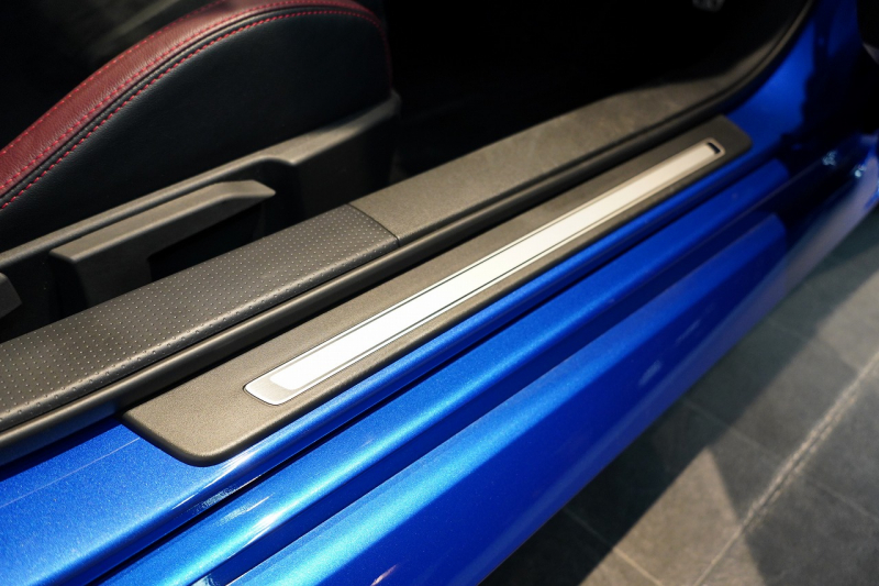 スバル BRZ STi スポーツ ワンオーナー bremboブレーキ 純正OPナビゲーション フルオリジナル 中古車 中古車