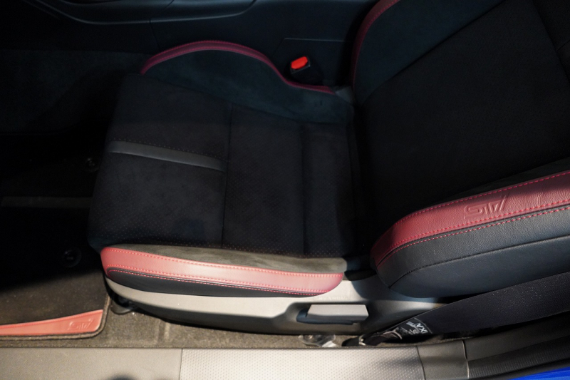 スバル BRZ STi スポーツ ワンオーナー bremboブレーキ 純正OPナビゲーション フルオリジナル 中古車 中古車