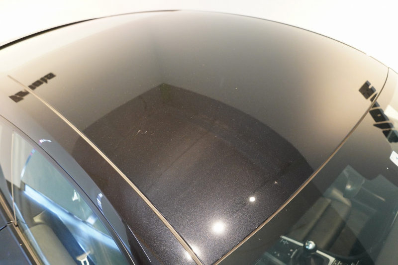 ポルシェ 911(Type991.2) Carrera 7MT スポーツクロノ スポーツテールパイプ ジェットブラック パークアシスト付リバーシングカメラ 中古車 中古車