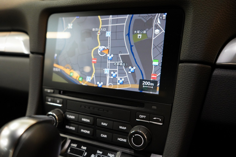 ポルシェ 718 ケイマン PDK スポクロ スポエグ 20インチCarreraSホイール 電格ミラー 中古車 中古車