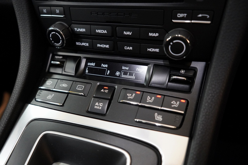 ポルシェ 718 ケイマン PDK スポクロ スポエグ 20インチCarreraSホイール 電格ミラー 中古車 中古車