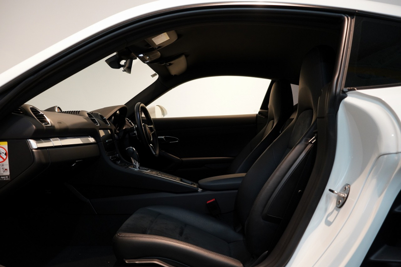 ポルシェ 718 ケイマン PDK スポクロ スポエグ 20インチCarreraSホイール 電格ミラー 中古車 中古車