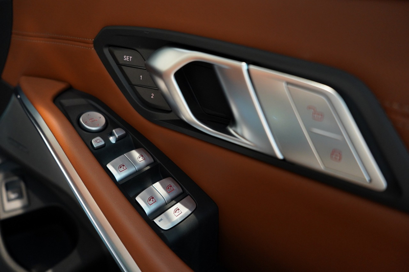 アルピナ B3 Touring GT Allrad 1オーナー アルピナグリーン メリノレザー 電動パノラマルーフ セーフティPKG 中古車 中古車