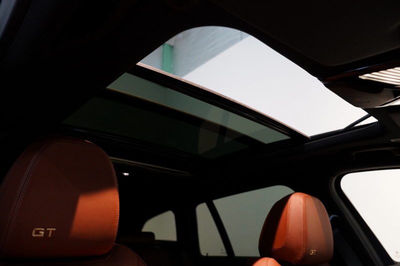 アルピナ B3 Touring GT Allrad 1オーナー アルピナグリーン メリノレザー 電動パノラマルーフ セーフティPKG 中古車 中古車