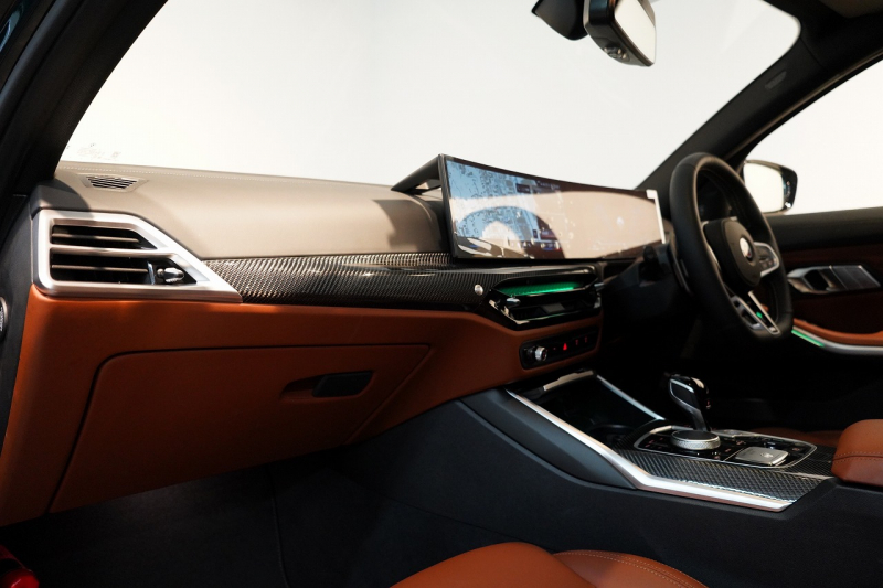 アルピナ B3 Touring GT Allrad 1オーナー アルピナグリーン メリノレザー 電動パノラマルーフ セーフティPKG 中古車 中古車