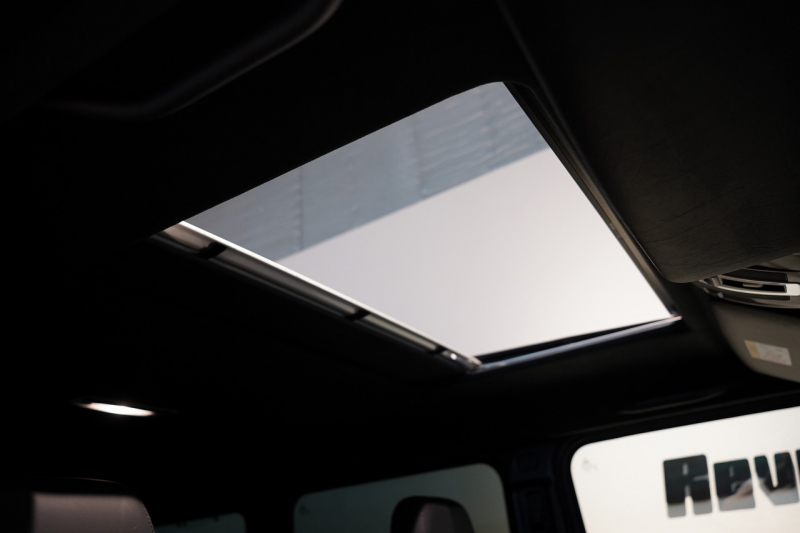 AMG Gクラス G63 designoエクスクルーシブインテリア designoミスティックホワイト カーボンインテリア サイドビューカメラ 中古車 中古車