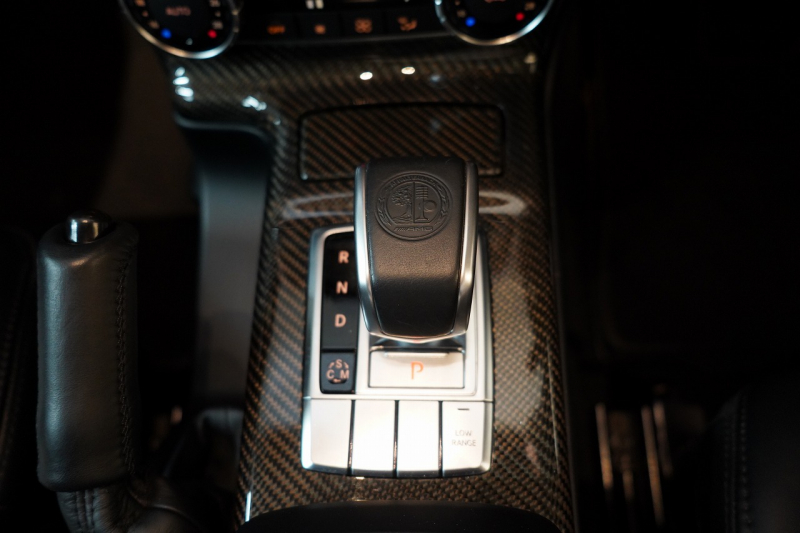 AMG Gクラス G63 designoエクスクルーシブインテリア designoミスティックホワイト カーボンインテリア サイドビューカメラ 中古車 中古車