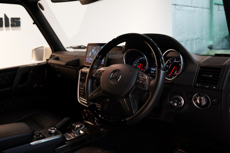 AMG Gクラス G63 designoエクスクルーシブインテリア designoミスティックホワイト カーボンインテリア サイドビューカメラ 中古車 中古車