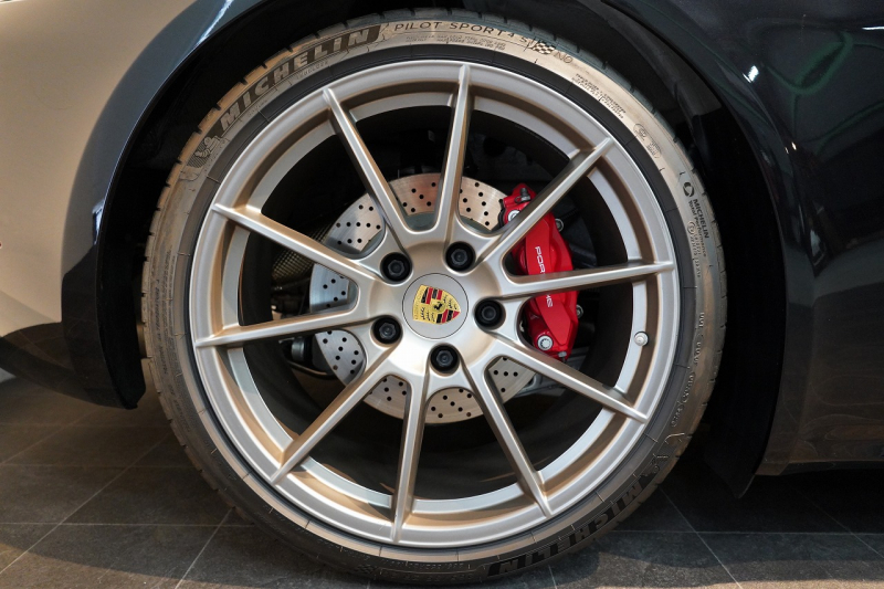 ポルシェ 718 ボクスター GTS 4.0 PDK ツートーンレザーインテリア PDLS+LEDヘッドライト ジェットブラック 中古車 中古車