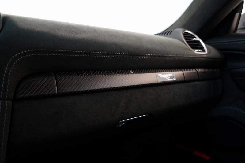 ポルシェ 718スパイダー RS PDK OP605 ガルフブルー ヴァイザッハPKG クロノPKG PCCB Fリフト レザーインテリア 中古車 中古車