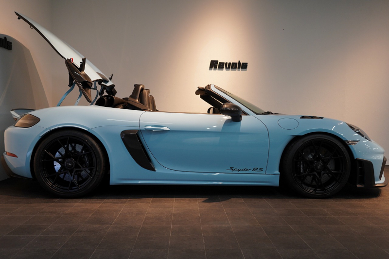 ポルシェ 718スパイダー RS PDK OP605 ガルフブルー ヴァイザッハPKG クロノPKG PCCB Fリフト レザーインテリア 中古車 中古車