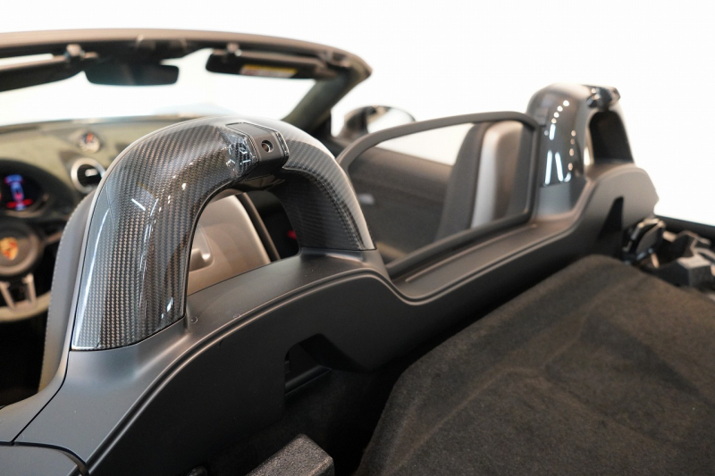 ポルシェ 718スパイダー RS PDK OP605 ガルフブルー ヴァイザッハPKG クロノPKG PCCB Fリフト レザーインテリア 中古車 中古車