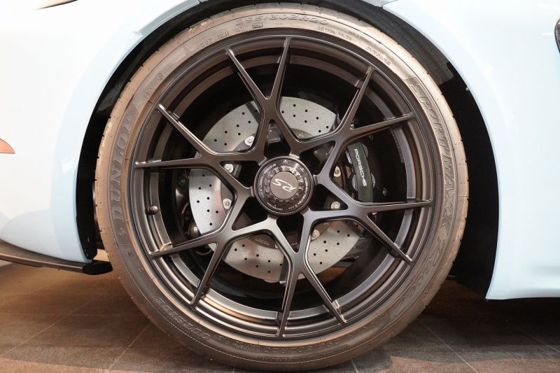 ポルシェ 718スパイダー RS PDK OP605 ガルフブルー ヴァイザッハPKG クロノPKG PCCB Fリフト レザーインテリア 中古車 中古車