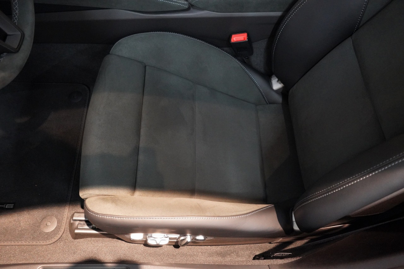 ポルシェ 718スパイダー RS PDK OP605 ガルフブルー ヴァイザッハPKG クロノPKG PCCB Fリフト レザーインテリア 中古車 中古車