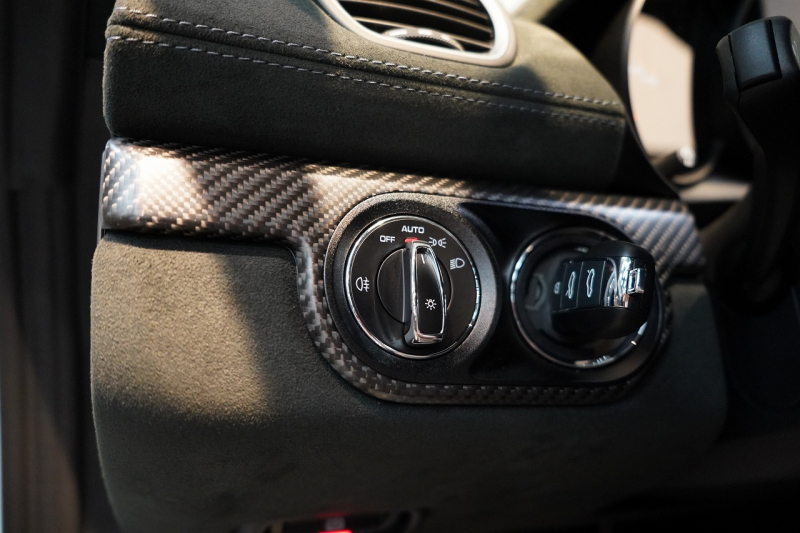 ポルシェ 718スパイダー RS PDK OP605 ガルフブルー ヴァイザッハPKG クロノPKG PCCB Fリフト レザーインテリア 中古車 中古車