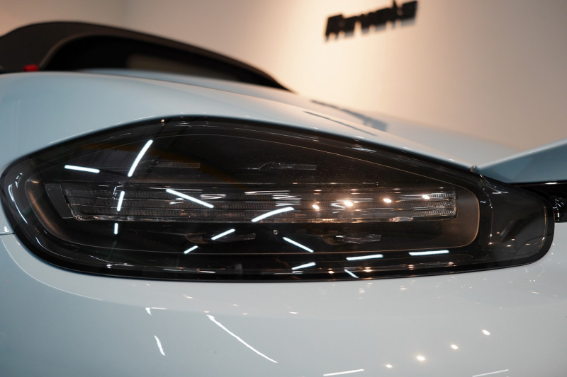 ポルシェ 718スパイダー RS PDK OP605 ガルフブルー ヴァイザッハPKG クロノPKG PCCB Fリフト レザーインテリア 中古車 中古車