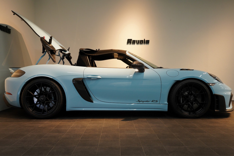 ポルシェ 718スパイダー RS PDK OP605 ガルフブルー ヴァイザッハPKG クロノPKG PCCB Fリフト レザーインテリア 中古車 中古車