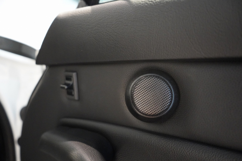 ポルシェ 911(Type993) Carrera S Tiptronic ターボSエアロキット MIZWAディーラー車 中古車 中古車