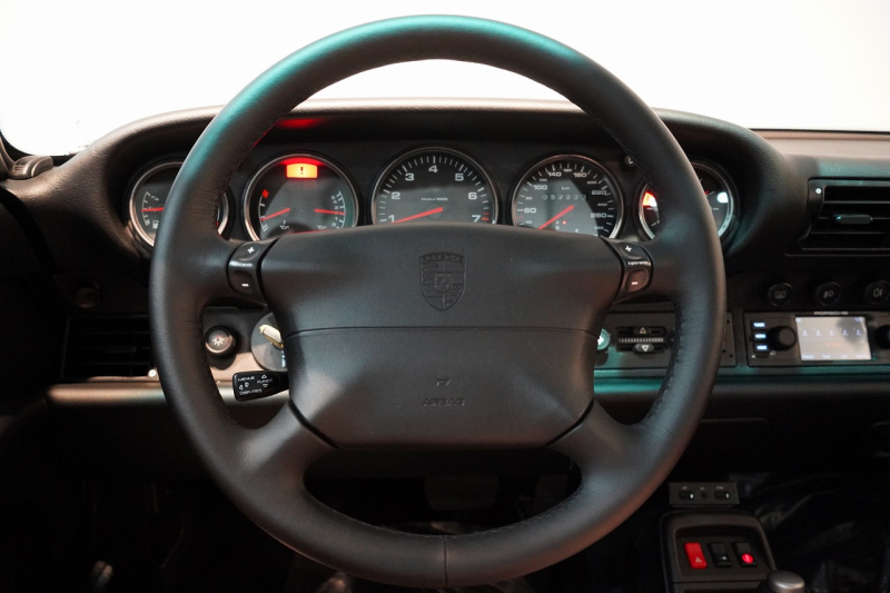 ポルシェ 911(Type993) Carrera S Tiptronic ターボSエアロキット MIZWAディーラー車 中古車 中古車