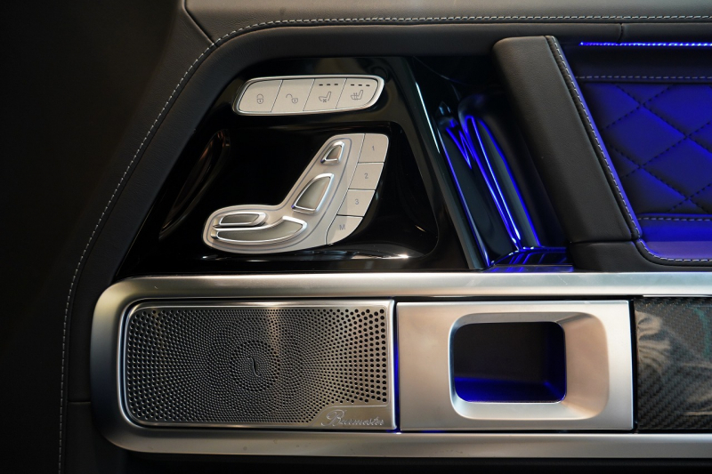 AMG Gクラス G63 AMG世田谷特別オーダープログラム車 左H ワンオーナー クラシックグレー カーボンインテリア&ステアリング 中古車 中古車