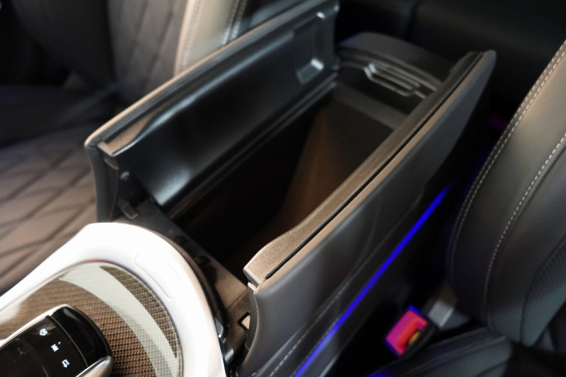 AMG Gクラス G63 AMG世田谷特別オーダープログラム車 左H ワンオーナー クラシックグレー カーボンインテリア&ステアリング 中古車 中古車