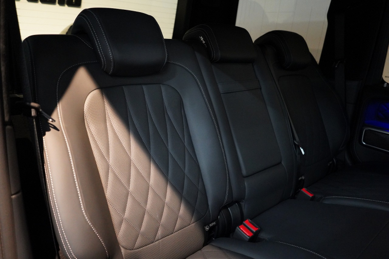 AMG Gクラス G63 AMG世田谷特別オーダープログラム車 左H ワンオーナー クラシックグレー カーボンインテリア&ステアリング 中古車 中古車