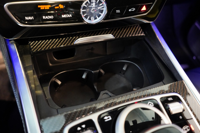 AMG Gクラス G63 AMG世田谷特別オーダープログラム車 左H ワンオーナー クラシックグレー カーボンインテリア&ステアリング 中古車 中古車